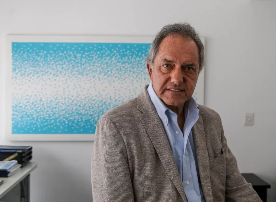 Scioli afirmó que se implementará una vacuna anticonceptiva para frenar la reproducción de los carpinchosutomático