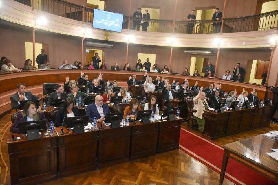 El justicialismo no apoyó la ley que autoriza al Ejecutivo provincial a tomar financiamiento