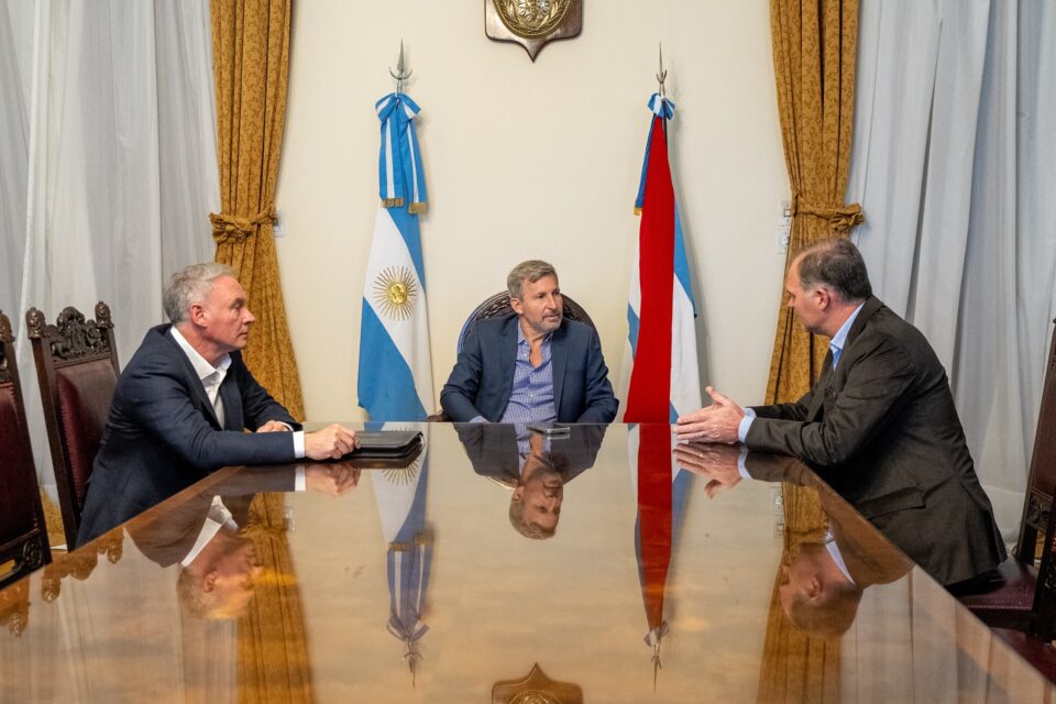 Frigerio evaluó con el intendente de Valle María obras y proyectos para la localidad