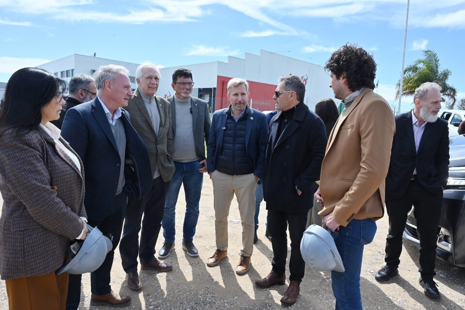 El gobernador se interiorizó sobre una inversión de Calisa que generará más de 100 empleos