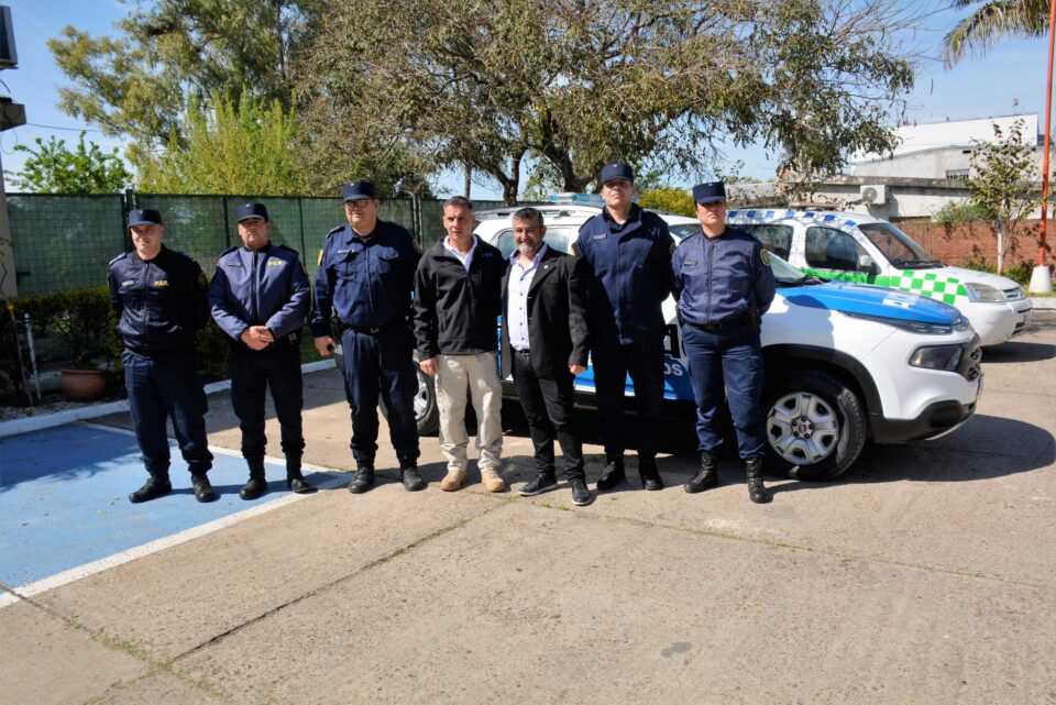 Oro Verde recibió una nueva camioneta para la Comisaría local