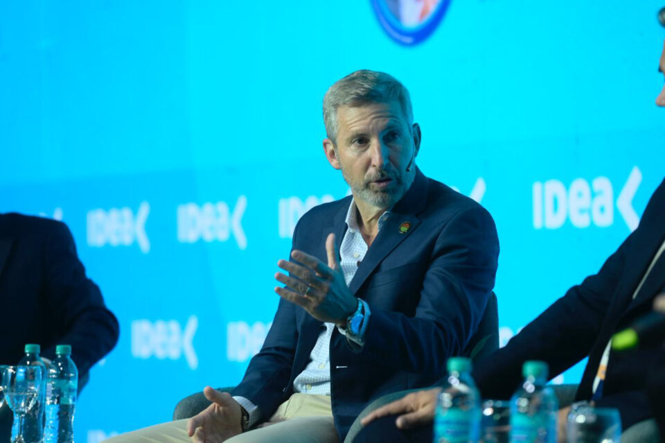 En el Coloquio de IDEA, Frigerio expuso sobre el rumbo que debe adoptar la Argentina para ser más competitiva