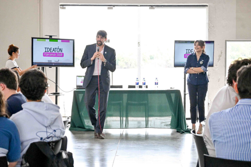 Jóvenes Protagonistas: El Primer «Ideatón Paraná 360» Desborda de Propuestas para el Futuro de la Ciudad