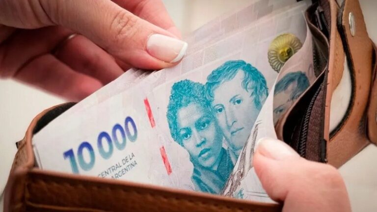 Salario Mínimo Congelado: Fracaso del Consenso y Camino al Decreto Oficial