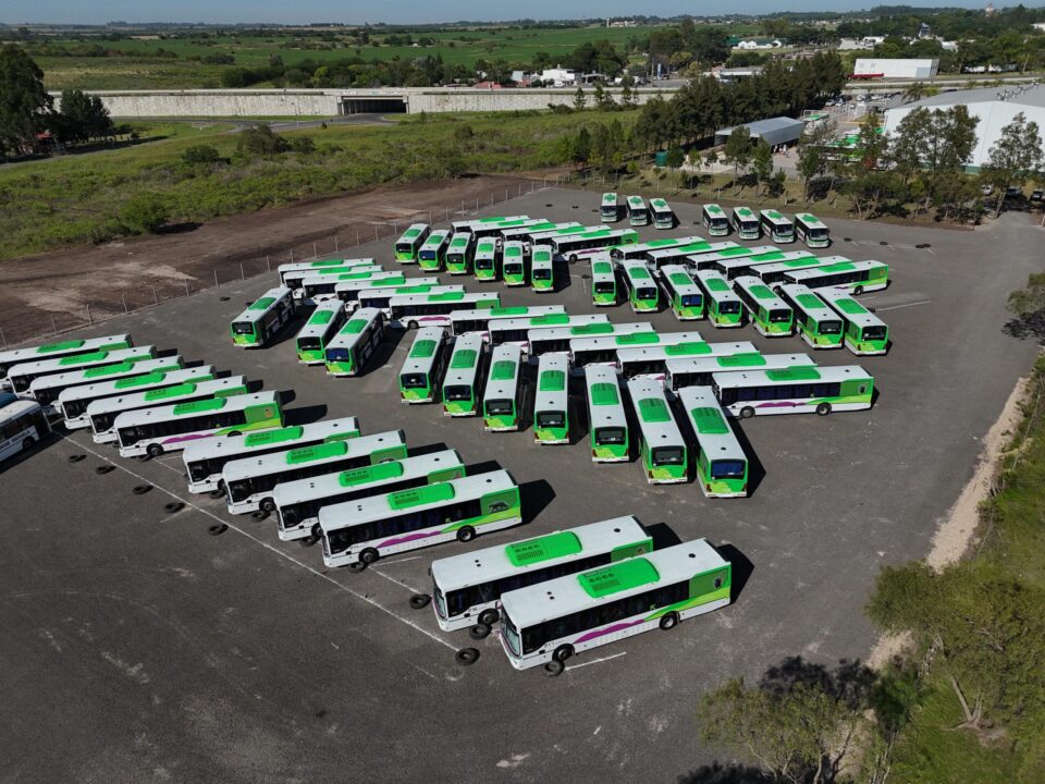 La Municipalidad presentó la flota 0 km del Nuevo Sistema de Transporte Urbano de Pasajeros
