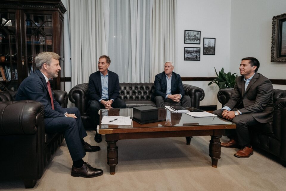Frigerio recibió a Santilli y ratificó el acompañamiento de Entre Ríos a las reformas que impulsa Nación