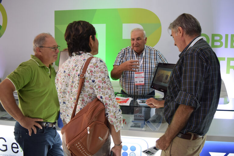 En Expoagro se trabaja en la creación del laboratorio de calidad de leche en Entre Ríos