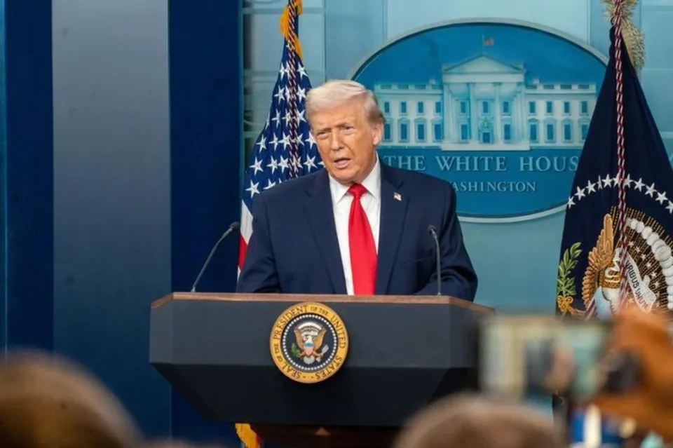 Trump advierte que atacará a Irán «con toda su fuerza» y anticipa más bajas de EE. UU.