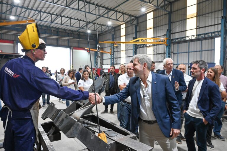 Viale como polo de inversión: la Provincia y el CFI inyectan $480 millones en energía y tecnología