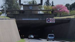 El agravio real y el debate falso