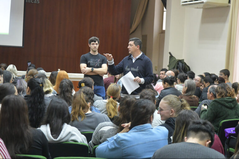 Más de 150 emprendedores se capacitaron en manipulación de alimentos