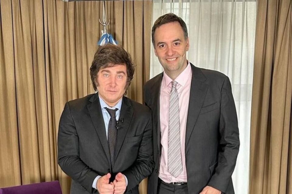Milei y Adorni delinean la «segunda etapa» de gestión en medio de crecientes tensiones judiciales