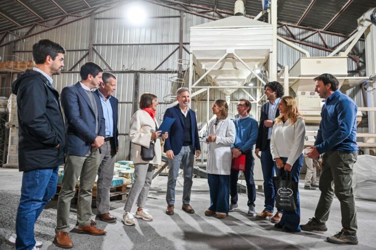 Frigerio beneficia con el RINI una inversión productiva en el sector arrocero