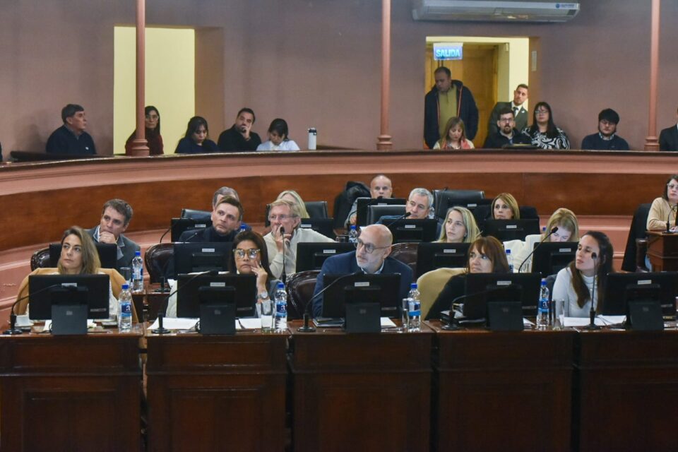 Diputados de «Más Para Entre Ríos» alertan por demoras en la asistencia invernal y tildan de «insuficiente» la entrega de frazadas