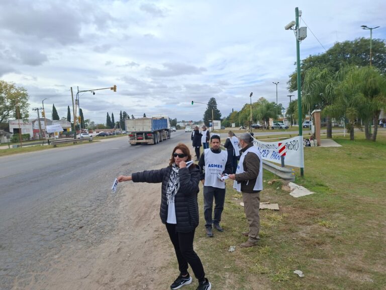 Conflicto docente: AGMER Paraná copó las rutas del departamento con volanteadas en rechazo a la reforma previsional de Frigerio