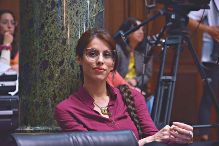 Paraná será sede del Encuentro Federal de Mujeres Libertarias bajo la consigna de "un feminismo distinto"